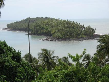 Guyane Circuit Aventure sur le Maroni en pirogue 