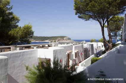 Hotel Club Vista Bahia 3 *** / Cala Portinatx / Ibiza