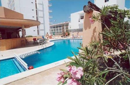Hotel Poniente Playa 2 **/ San Antonio / Ibiza