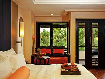 Hotel The Royal Beach Seminyak 5 ***** / Seminyak / Bali