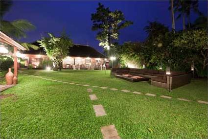 Villa Balquisse 4 **** / Jimbaran / Bali 