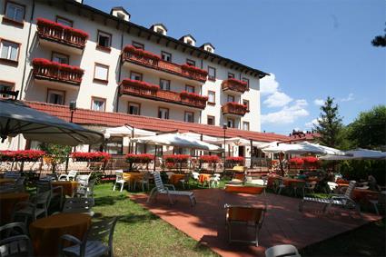 Hotel Grande Albergo 3 *** / Roccaraso / Les Abruzzes