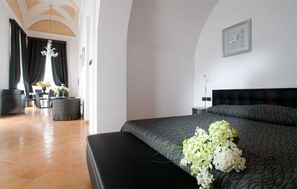 Hotel Miglio d'Oro Parkhotel 4 **** Sup. / Herculanum / Naples