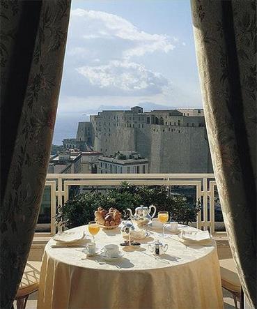 Grand Hotel Vesuvio 5 ***** / Naples / Italie