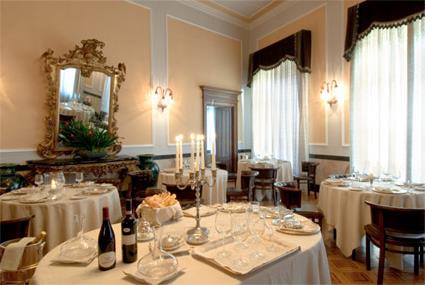 Hotel Brufani Palace 5 ***** Luxe / Perugia / Italie