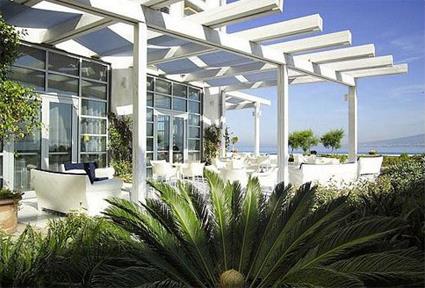 Hotel Crowne Plaza Stabiae Sorrento Coast & Spa 4 ****  / Pozzano-Castellammare di Stabia / Sorrente