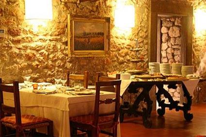 Hotel Borgo San Luigi 4 **** / Monteriggioni / Toscane