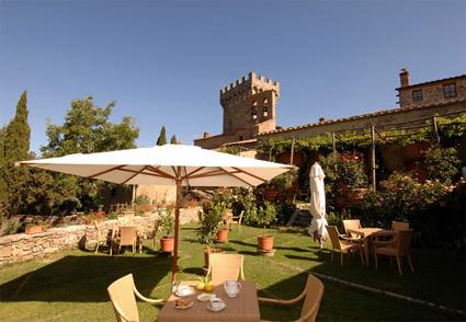 Hotel Chteau de Gargonza 3 *** / Gargonza-Morite San Savino / Toscane