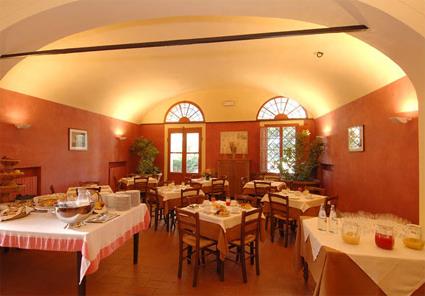 Hotel Chteau de Gargonza 3 *** / Gargonza-Morite San Savino / Toscane