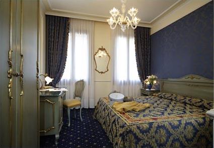 Hotel Violino d'Oro 3 *** Sup. / Venise / Italie