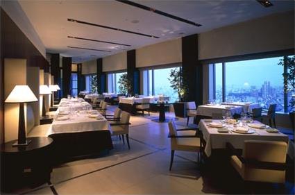 Hotel Cerulean Tower 4 **** / Tokyo / Japon