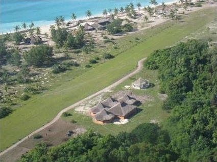 Hotel Nosy Saba Island 3 *** Sup. / Nosy Be / Madagascar