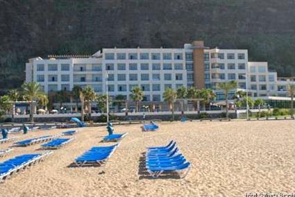 Hotel Calheta Beach 4 **** / Calheta / Madre