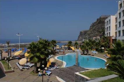 Hotel Calheta Beach 4 **** / Calheta / Madre