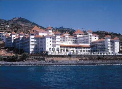 Hotel Riu Palace Madeira 4 ****/ Canio de Baixo  / Madre