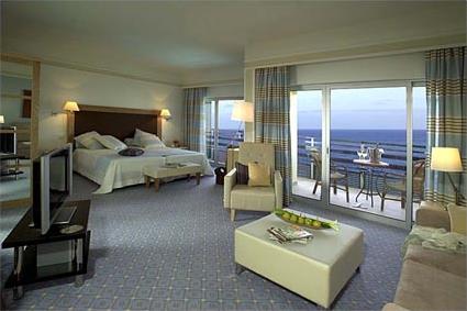 Hotel Pestana Carlton Madeira 5 ***** / Funchal / Madre