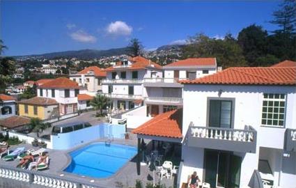 Hotel Rsidence Pina 3 *** / Funchal / Madre