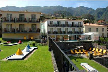 Hotel Estalagem do Vale 4 **** / So Vicente / Madre