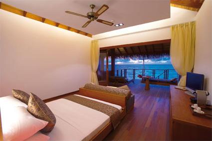 Hotel Medhufushi 5 ***** / Atoll de Meemu / les Maldives 