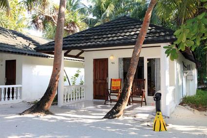 Hotel Holiday Island Resort 4 **** / South Ari Atoll / les Maldives