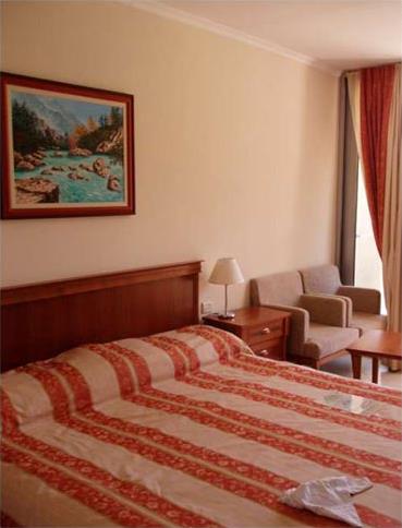 Hotel Mediteran 4 **** / Becici / Montngro