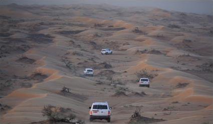 Les Circuits  Oman / Au creux des dunes / Oman