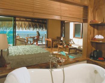 Hotel Sheraton Moorea Lagoon Resort and Spa 4 **** / Moorea