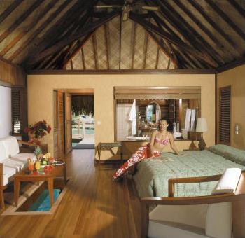 Hotel Sheraton Moorea Lagoon Resort and Spa 4 **** / Moorea