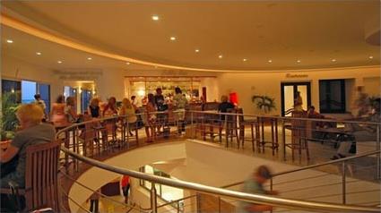 Hotel Sonesta Great Bay Beach Resort & Casino 4 **** / Philipsburg / Saint-Martin