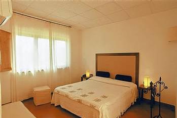 Rsidence Hotelire Cala Rossa 3 *** / Alghero / Sardaigne