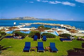 Rsidence Hotelire Cala Rossa 3 *** / Alghero / Sardaigne