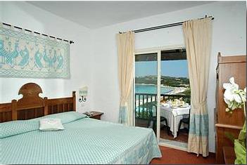 Grand Hotel Colonna Capo Testa 4 **** Sup. / Santa Teresa Gallura / Sardaigne