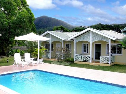 Hotel La Roussette / Mah / Seychelles