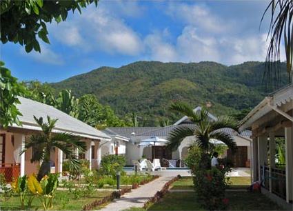 Hotel Villas de Mer 2 ** / Praslin / Seychelles