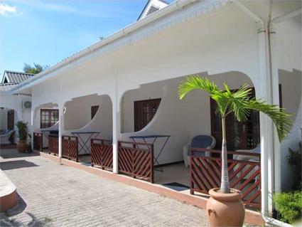 Hotel Villas de Mer 2 ** / Praslin / Seychelles