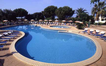 Hotel Club Alicudi 4 **** / Sciacca / Sicile