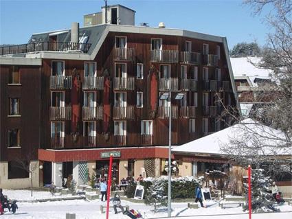 Hotel Espace 2 ** / Saint-Jean-Montclar / Alpes-de-Haute-Provence