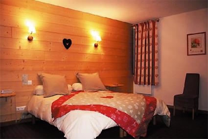 Hotel Le Domaine de L' Adoux 3 *** / Saint-Jean-Montclar / Alpes-de-Haute-Provence