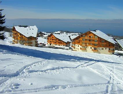 Les Appartements 2 ** / Thollon les Memises / Haute Savoie