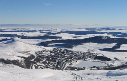 Rsidences Champbourguet 2 ** / Super-Besse / Puy-de-Dme