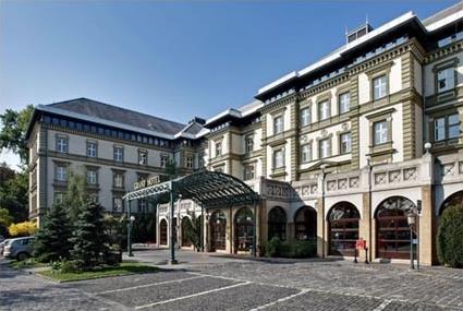 Spa Hongrie / Danubius Grand Hotel Margitsziget 4 **** Sup. /  Budapest / Hongrie