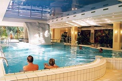 Spa Hongrie / Danubius Grand Hotel Margitsziget 4 **** Sup. /  Budapest / Hongrie