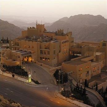 Spa Jordanie / Combin Ptra & Mer Morte / Hotel Mvenpick Nabatean Castle 5 ***** / Petra - Mer Morte / Jordanie