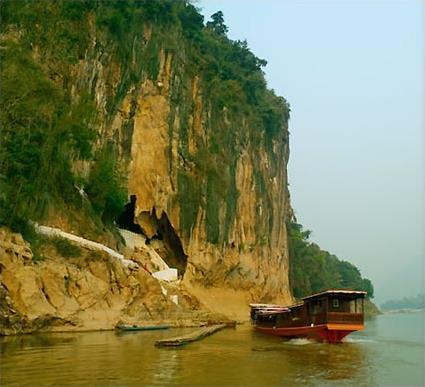 Les Excursions  Luang Prabang / Les grottes de Pak Ou / Laos