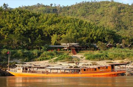 Les Circuits au Laos Mkong Nord / La traversire du Mkong / Laos