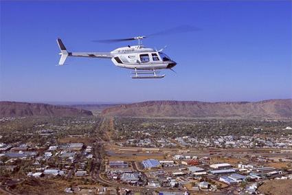 Alice Springs / Excursions Insolites / Survol d' Alice Springs en h�licopt�re / Australie