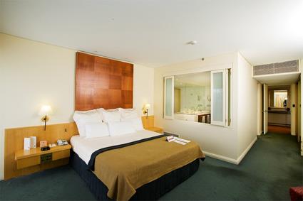 Hotel Sails In The Desert 4 **** / Ayers Rock / Australie