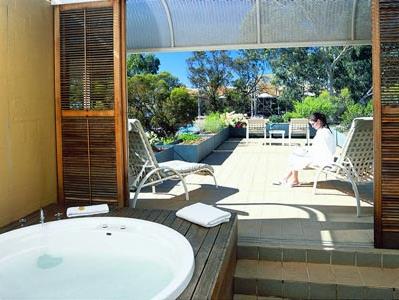 Hotel Sails In The Desert 4 **** / Ayers Rock / Australie