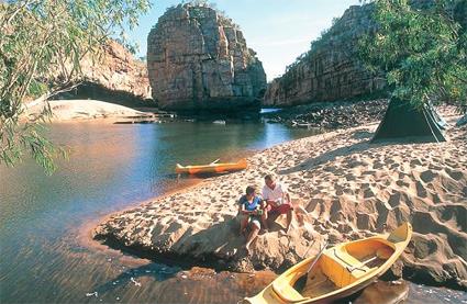 Parc National de Nitmiluk / Excursions Incontournables / Nitmiluk gorge en cano / Katherine