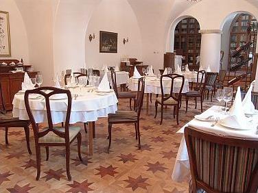 Kastly Hotel Hdervar 4 **** / Hdervar / Hongrie